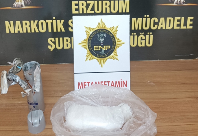 343 gram metamfetami yakalandı