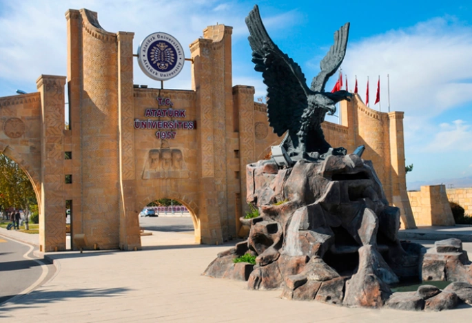Atatürk Üniversitesi yükselişini sürdürüyor