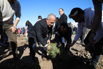 ATAUNİ'de 15 bin fidan toprakla buluştu