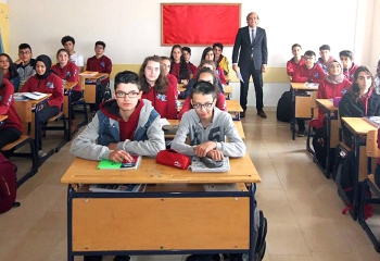 ATAUNİ’den Liselere Akademisyen Eğitimi