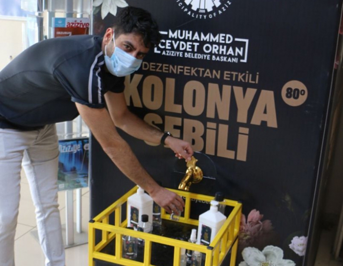 Aziziye’de salgınla sebilli mücadele