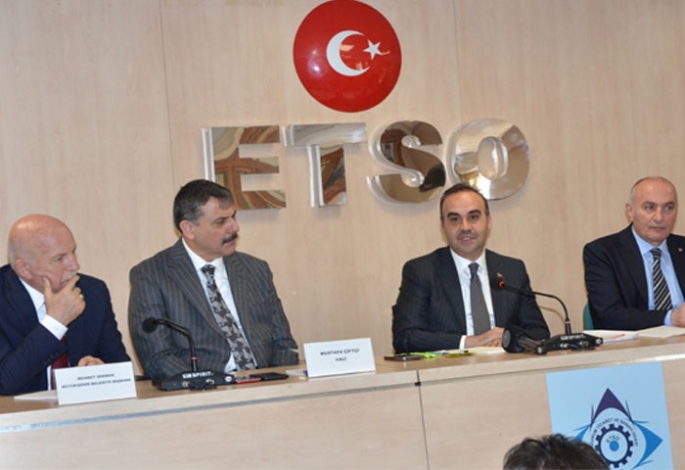 Bakan Kacır İş Dünyası ile buluştu