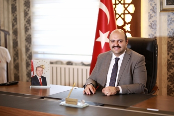 Başkan Orhan; Alınterinin kutsallığını ve önemini anlamalıyız