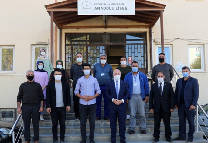 Başkan Sekmen ilçe turunda