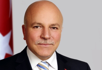 Başkan Sekmen: İstiklal Marşı milletimizin diriliş destanıdır