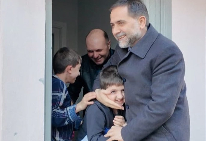 Başkan Uçar’dan personeline iftarlık 