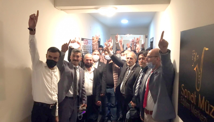 BBP’de Gözütok yeniden il başkanlığına seçildi