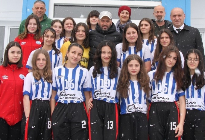 Bilazer'e hemşehri desteği