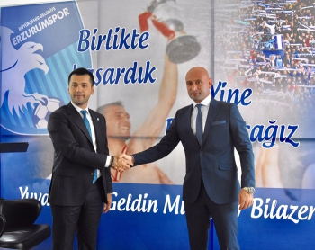 Bilazer hayatımın en özel imzasını attım  