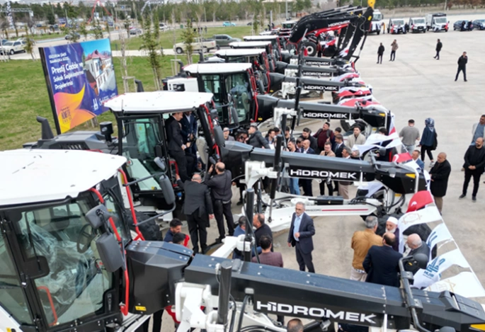 Büyükşehir 18’inci araç filosunu hizmete sundu