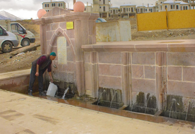 Büyükşehir çeşmeleri restore ediyor