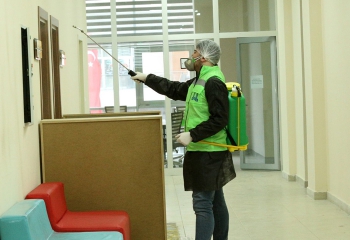 Büyükşehir’in dezenfekte çalışması sürüyor