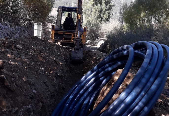 Büyükşehir şehrin altyapısını yeniliyor