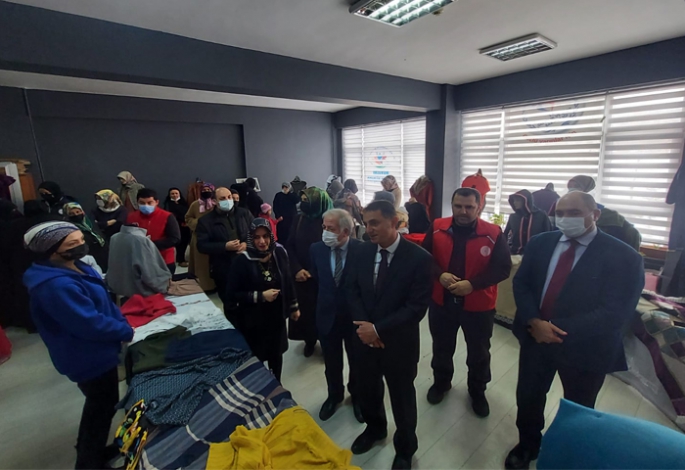 Çalışan ellerden hünerli sergi
