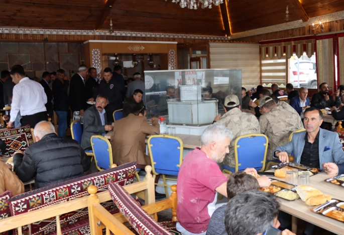 Çat Kent Lokantası halkın umudu oldu