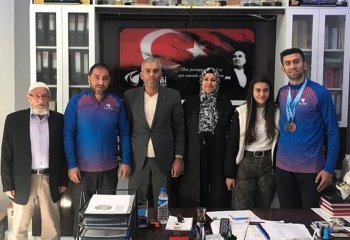 Çelebispor’a hayırlı olsun madalyası