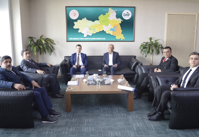 Çiftçi dostu başkana, şeref belgesi