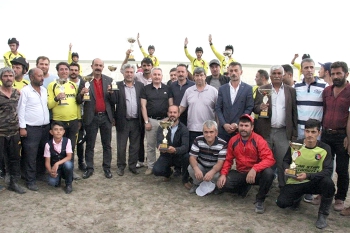 Cirit 100’üncü yıl şampiyonlarına kupa