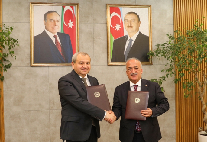 Çomaklı, Azerbaycan’dan iş birlikleriyle döndü