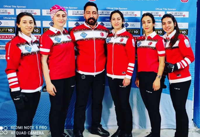 Curling de milli başarı