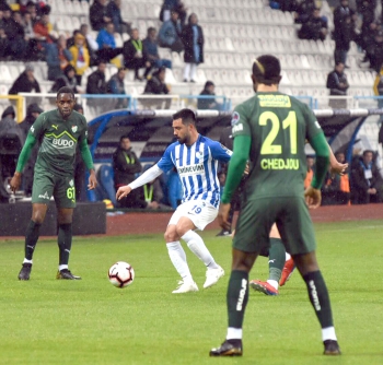 Dadaştan altın değerinde üç puan