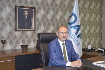 Demir: “Saman ile hayvancılık, makinesiz de tarım olmaz”