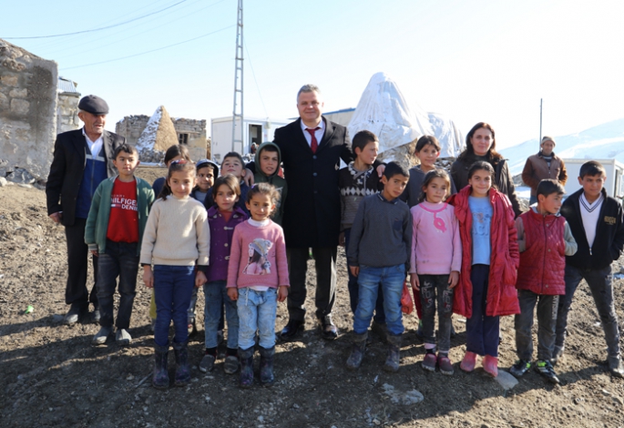 DSİ Bölge Müdürü Yavuz depremzedeleri unutmadı