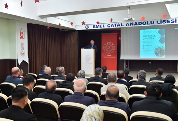 Eğitimciler tecrübe ve gözlemlerini paylaştı