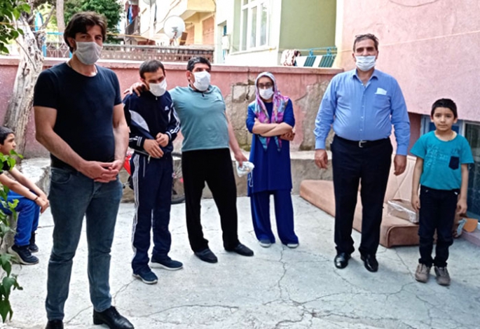 Engelliler Meclisinden engelli vatandaşlara hijyen seti  