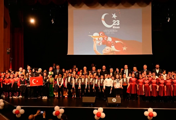 Erzurum'da 23 Nisan coşkusu