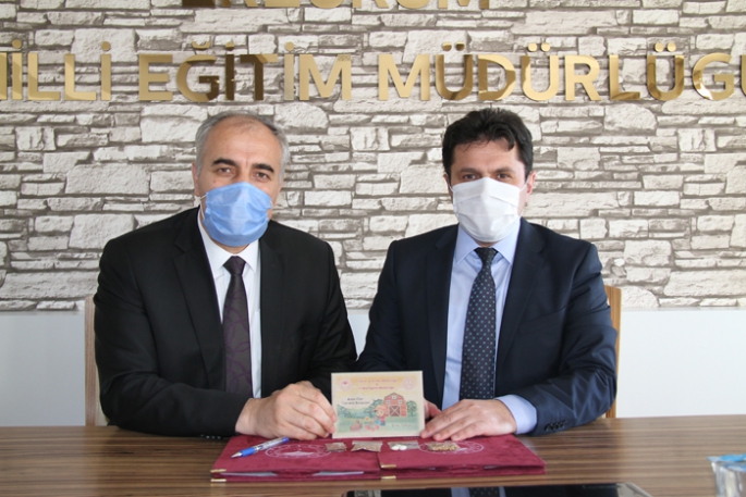  Erzurum’da “Minik Eller Toprakla Buluşuyor”