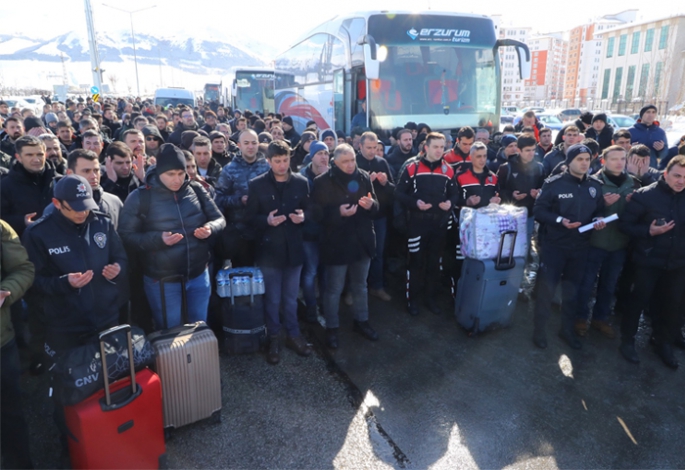 Erzurum polisi deprem bölgesinde