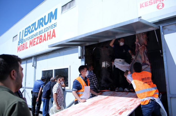 Erzurumlulardan Mobil Mezbahalara tam not
