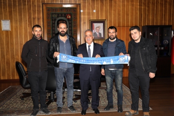 Erzurumsporlular Grubundan Çomaklı’ya ziyaret