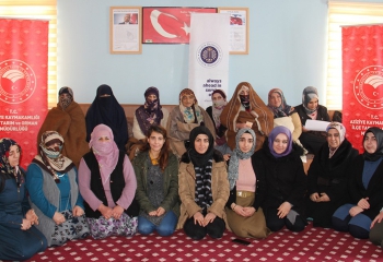 Farkındalık oluşturmak için kapı kapı dolaştılar