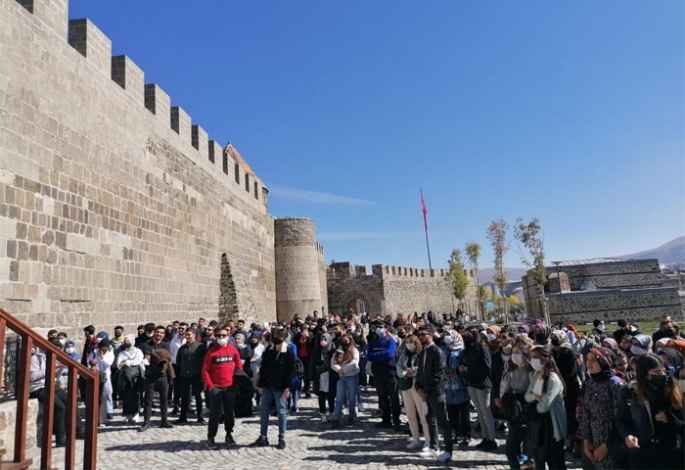 Genç Vizyon’dan gençlere Erzurum gezisi