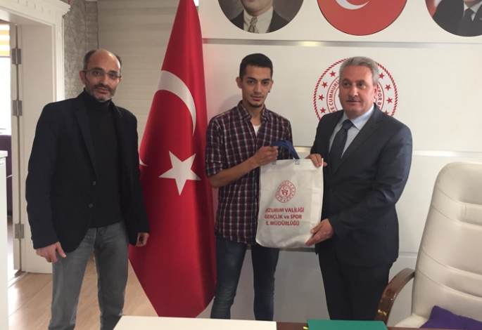 Gençlik Spor için kulaç atacak