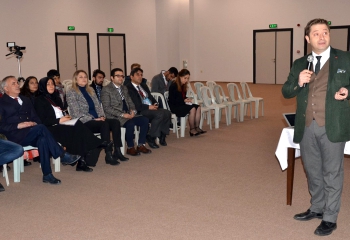Girişimcilik söyleşileri istihdam fuarına renk kattı