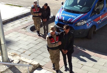 Kablo hırsızlığı yapan zanlılar yakalandı