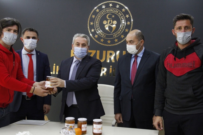Kaş’tan Erzurum’a gönül köprüsü