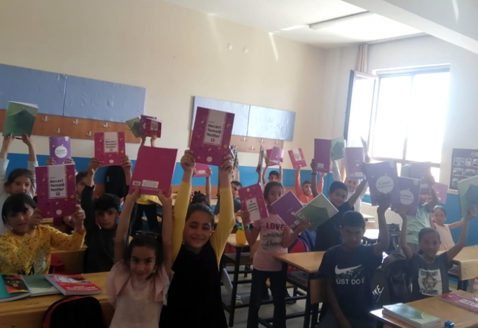 Kaygusuz'dan kaynak kitap uyarısı