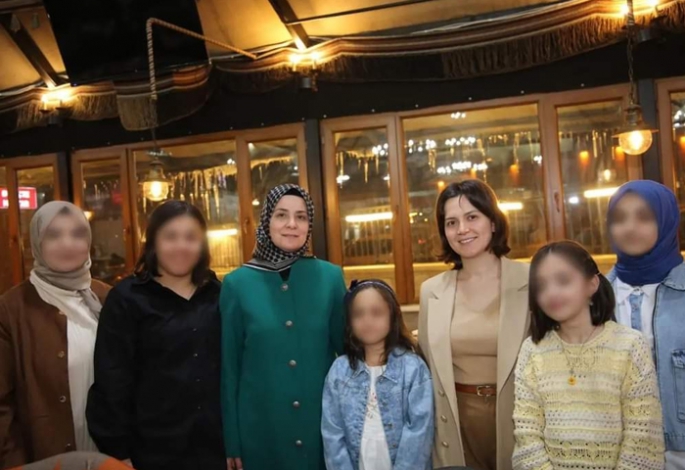Kimsesiz çocuklara iftar programı