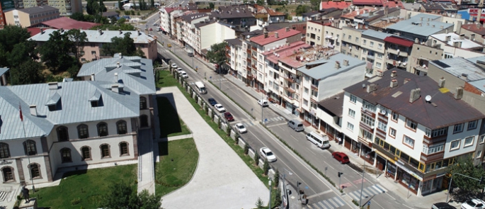 Kongre Caddesi Büyükşehir’le güzelleşti