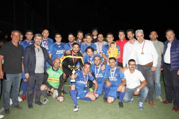 Kurumlar futbolda yarıştı