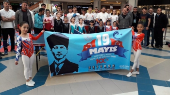 MNG AVM’de gençlik rüzgarı esti