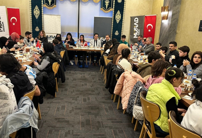MÜSİAD’dan sevgi evi çocuklarına iftar