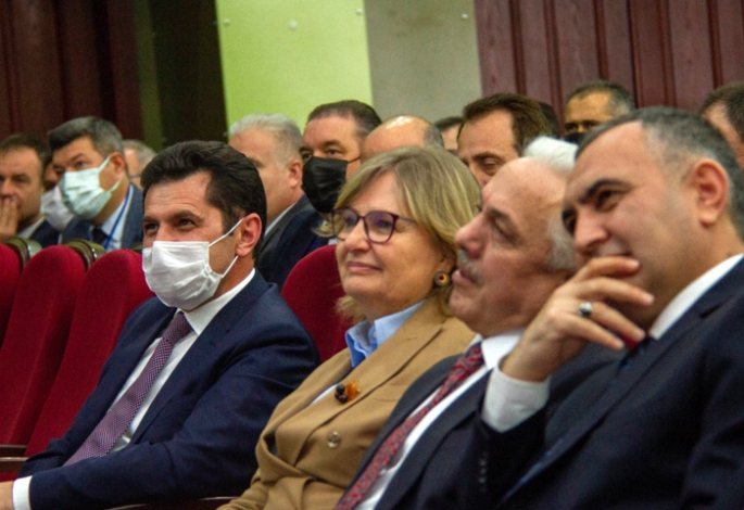 Aşkar: Okullar, disiplinlerarası bir kurum hâline geldi
