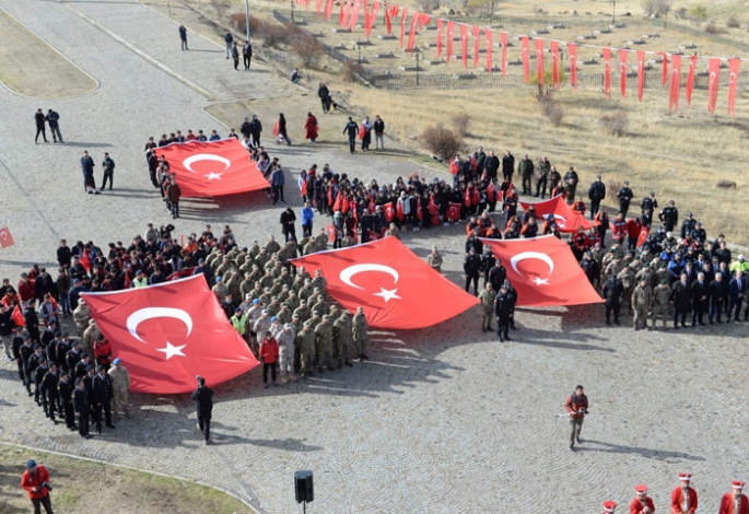 Osmanlı-Rus Savaşı’nın Şehitleri Aziziye Destanı anıldı