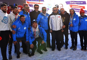 Palandöken’de FIS Cup Müsabakası sona erdi