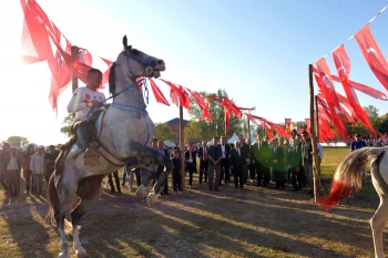 Pasinler Zaferi coşkuyla kutlandı